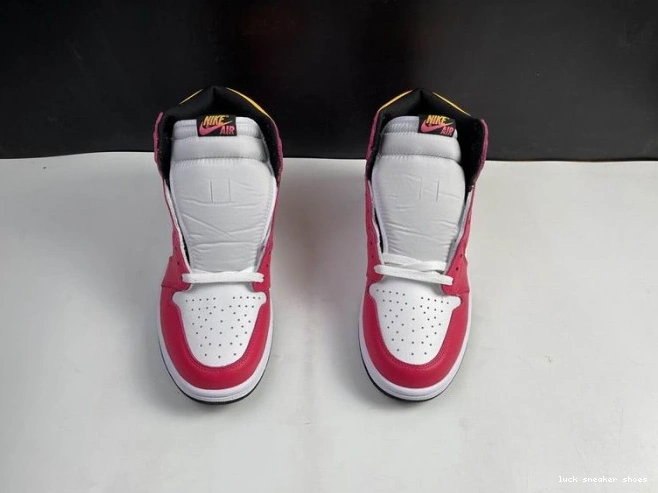 Rep LUCY Red OGLight 555088-603 Jordan 1 Air High Fusion 0807
